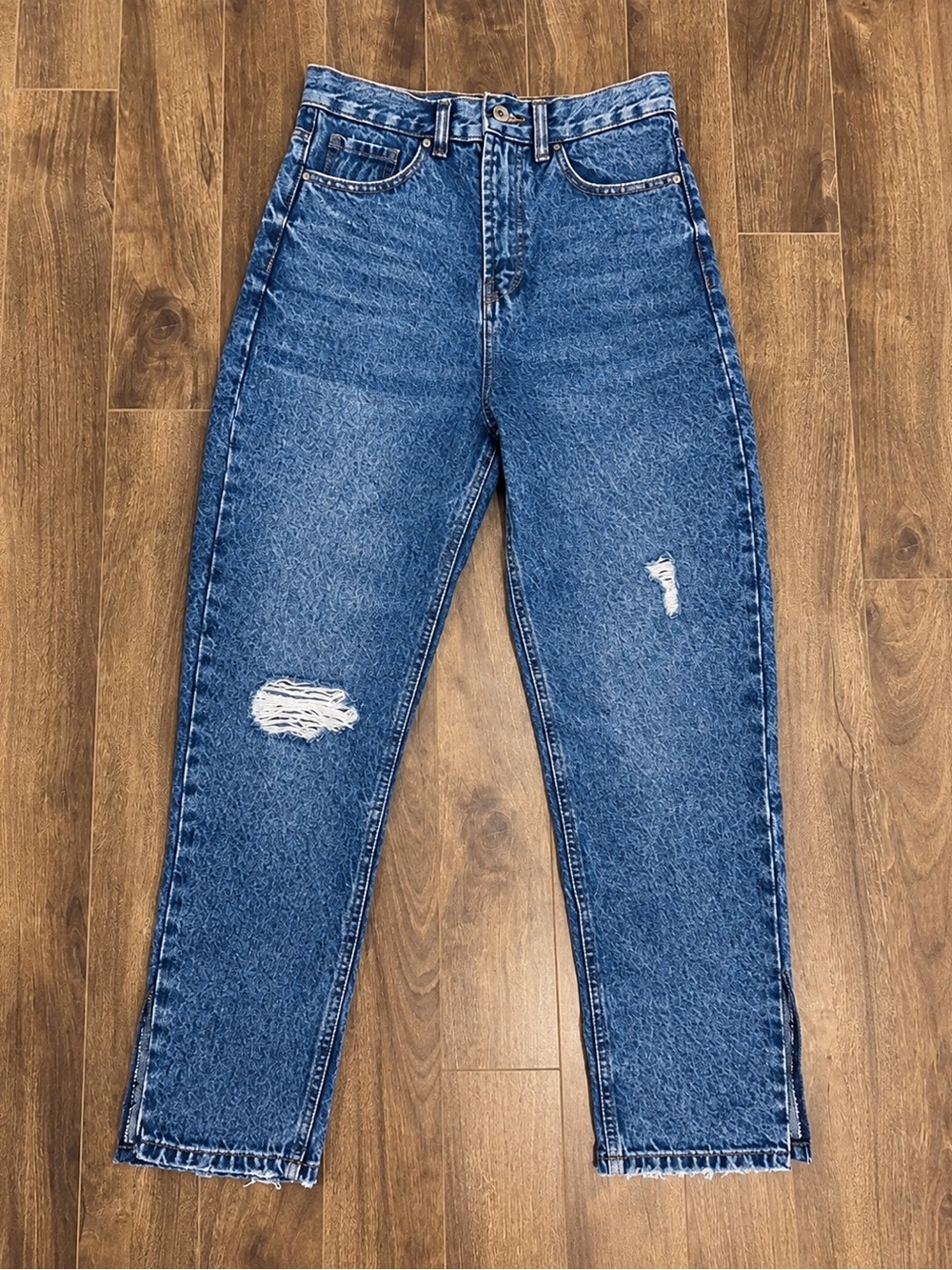 Ardene Distressed Mom High Rise Jeans - Blue